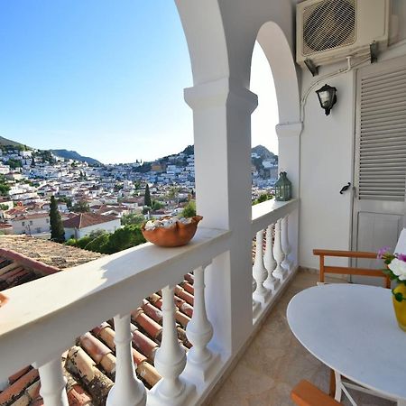 Feel At Home - Family House In Hydra Exterior foto
