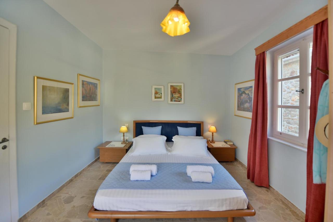 Feel At Home - Family House In Hydra Exterior foto